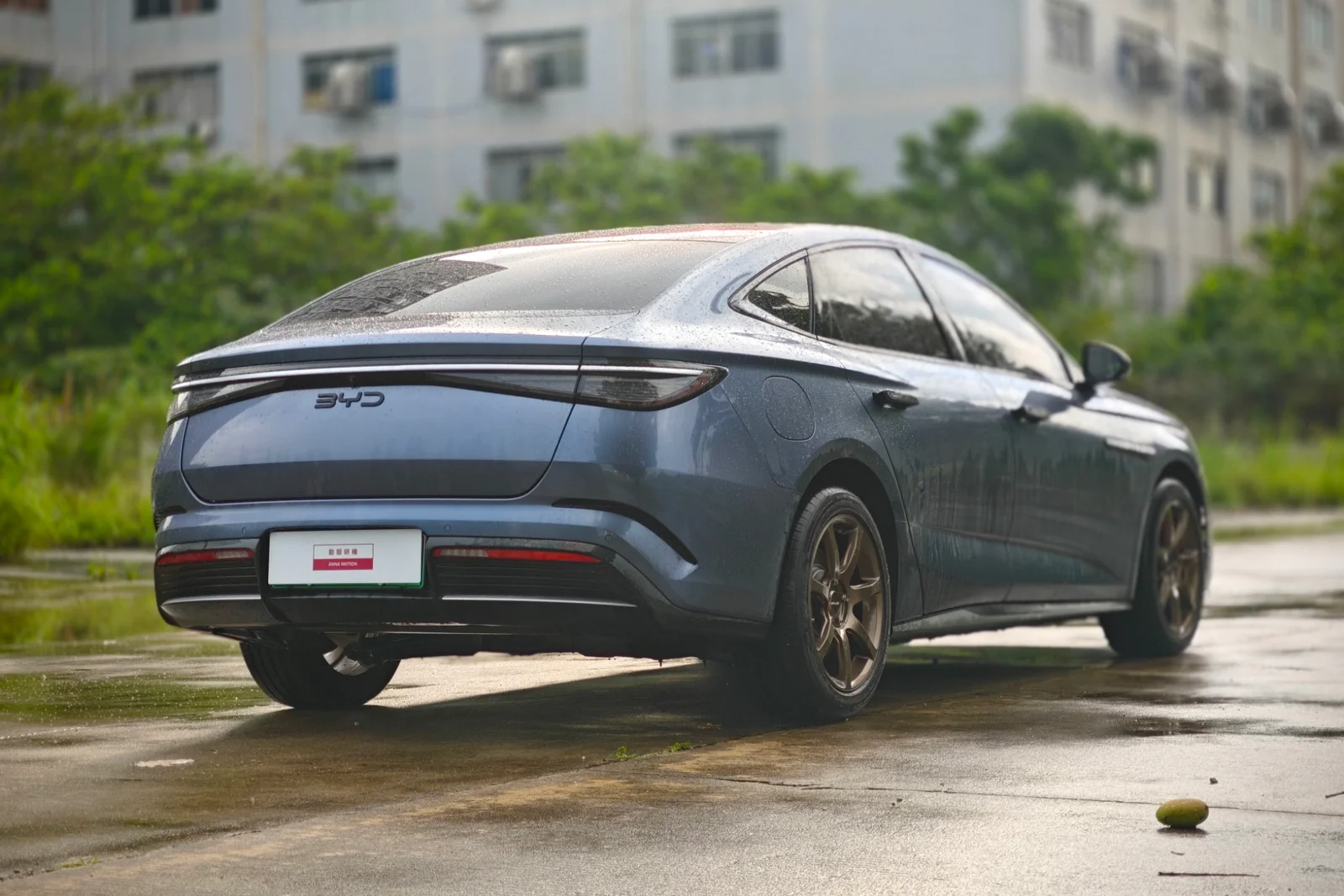 比亚迪海豹07DMI · FF MR7 轮毂装车实拍，第6张