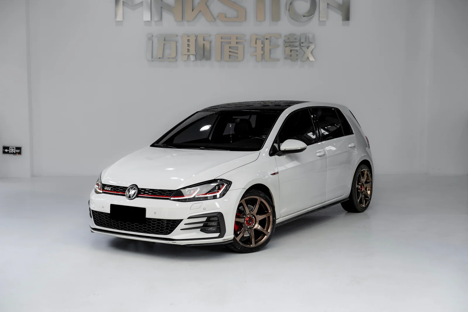 大众高尔夫七代GTI · FF MR7 轮毂装车实拍，第2张