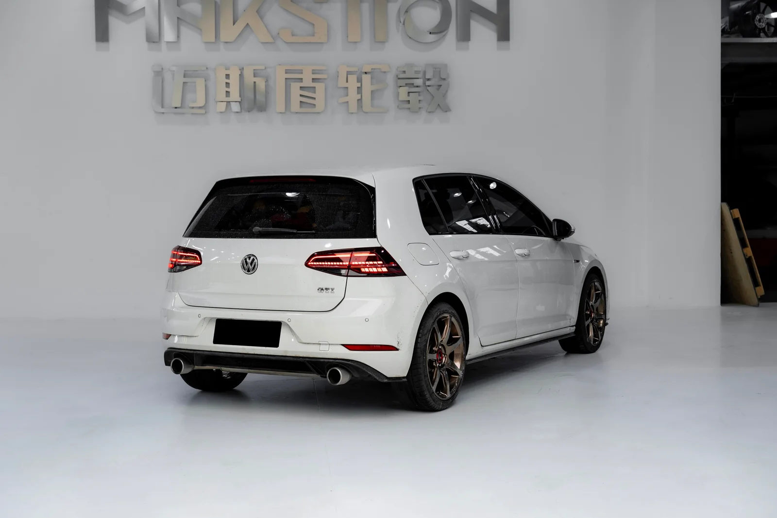 大众高尔夫七代GTI · FF MR7 轮毂装车实拍，第3张