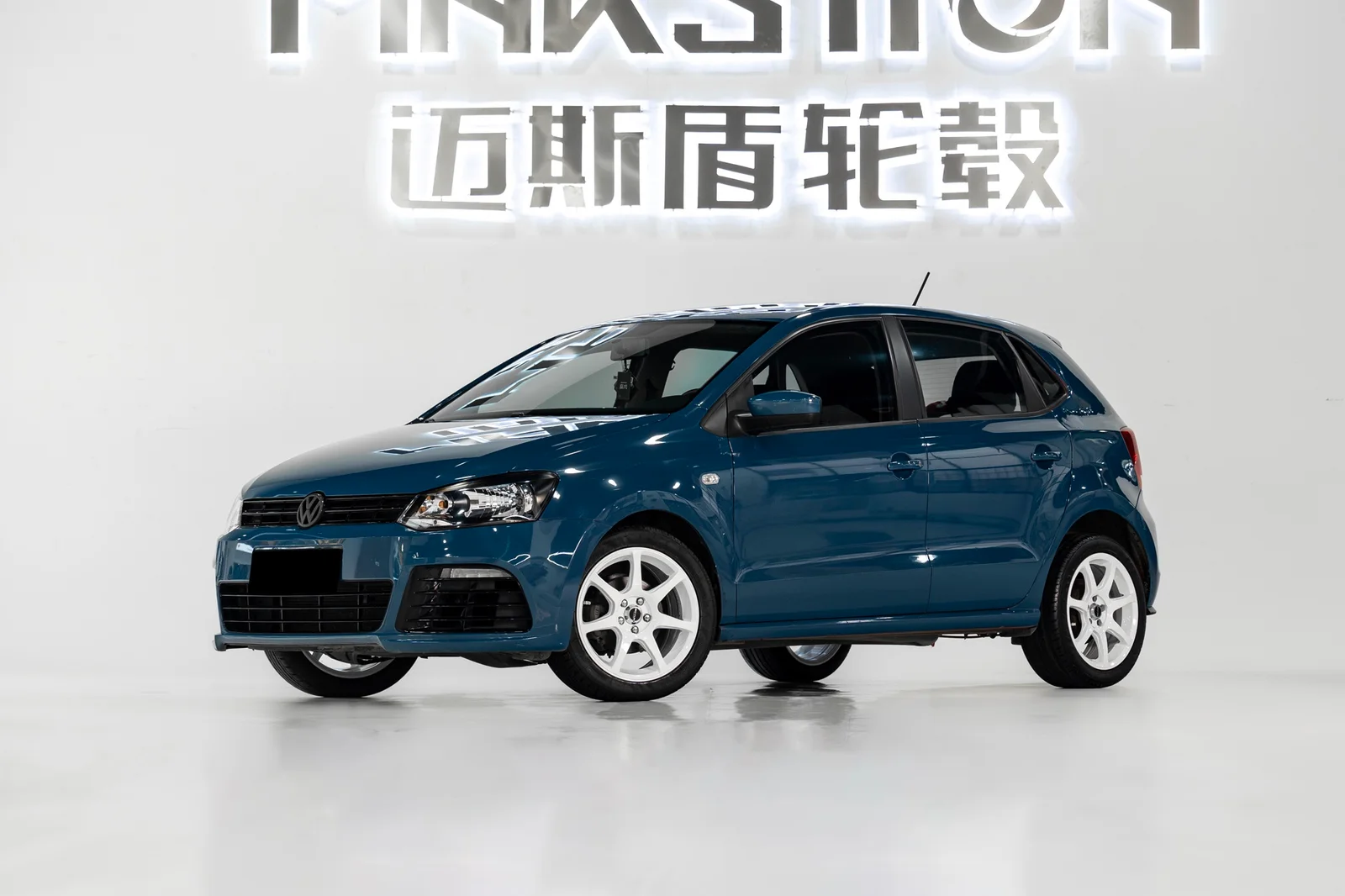 大众POLO · FF MR7S 轮毂装车实拍，第2张