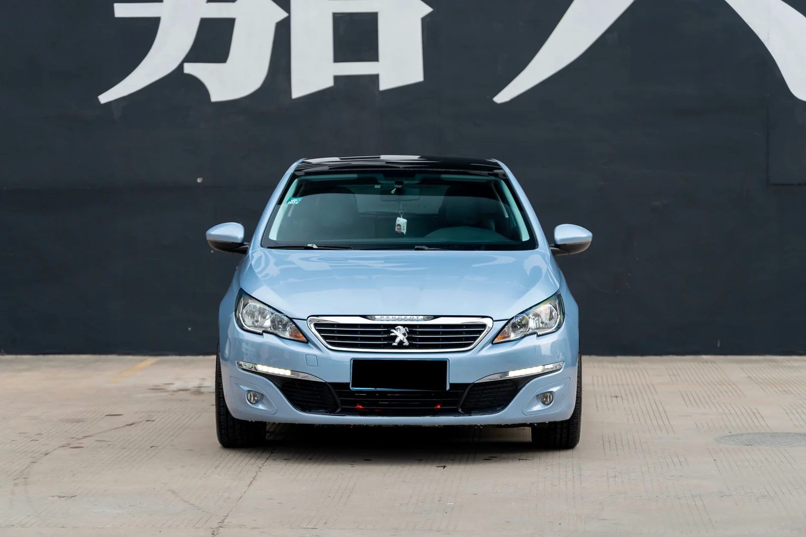 标致308S · FF MR7S 轮毂装车实拍，第4张